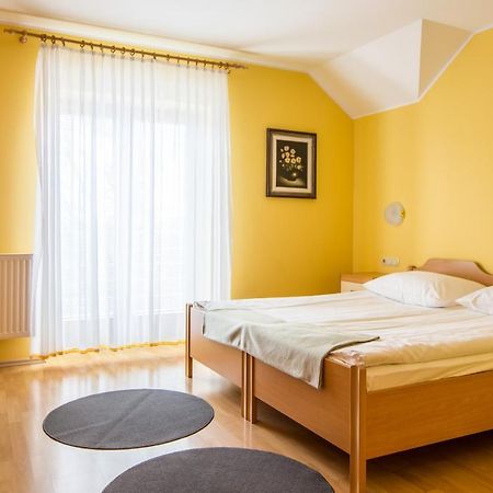 Guesthouse Beno Starse Exterior photo
