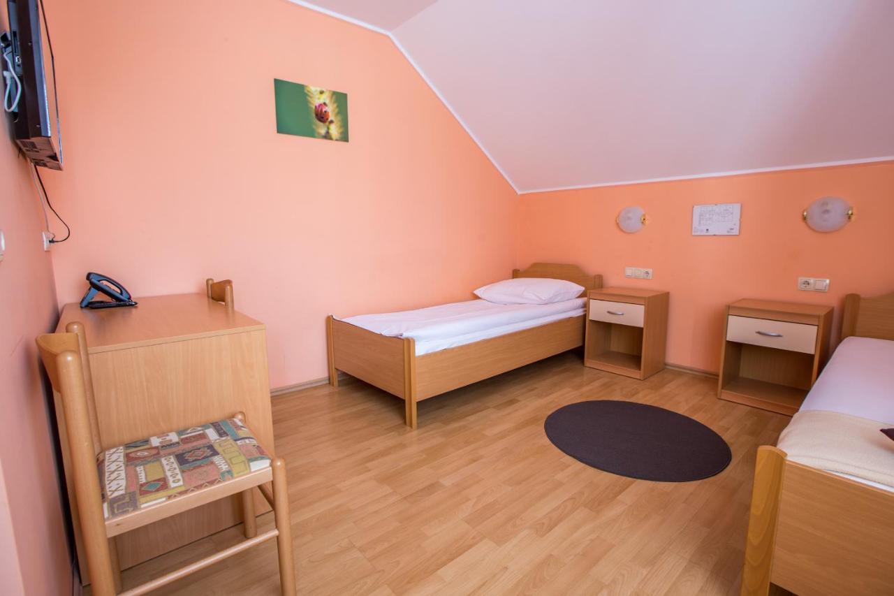 Guesthouse Beno Starse Exterior photo